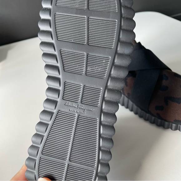 Salvatore Ferragamo Sneakers - Picture 8 of 9